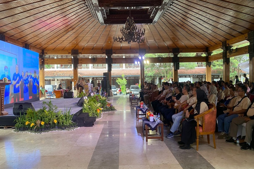 Bukan Turun ke Jalan, Ratusan Buruh di Bantul Pilih Peringati Hari Buruh di Pendopo Kantor Bupati