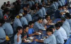 Larang Adanya Diskriminasi Usia, Khafifah: Proses Rekrutmen Tenaga Kerja Berdasarkan Kompetensi