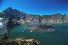 Pendaki Asal Malaysia Jatuh di Jalur Torean Gunung Rinjani, Evakuasi Dilakukan Tim Gabungan