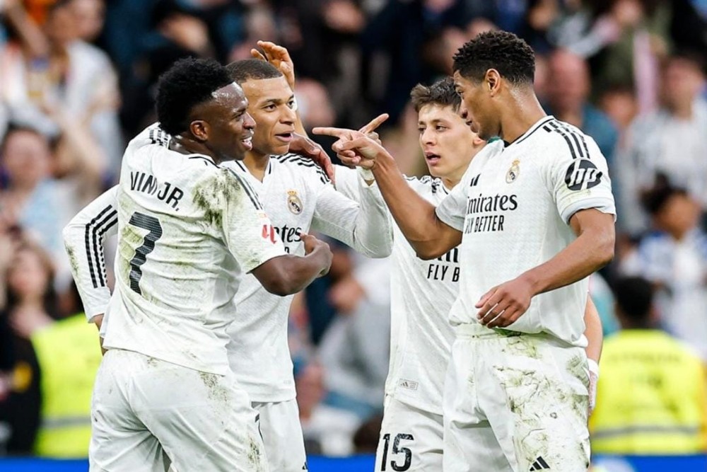 Real Madrid Membayangi Barcelona di Klasemen Sementara Liga Spanyol