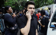Polisi Sebut Artis Jonathan Frizzy 6 Kali Transaksi Liquid Vape Berisi Obat Keras