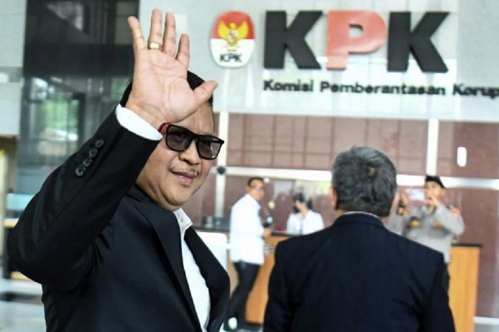 KPK Sebut Nomor Ponsel Hasto Kristiyanto Ternyata Bernama Sri Rejeki Hastomo, Ini Komentarnya