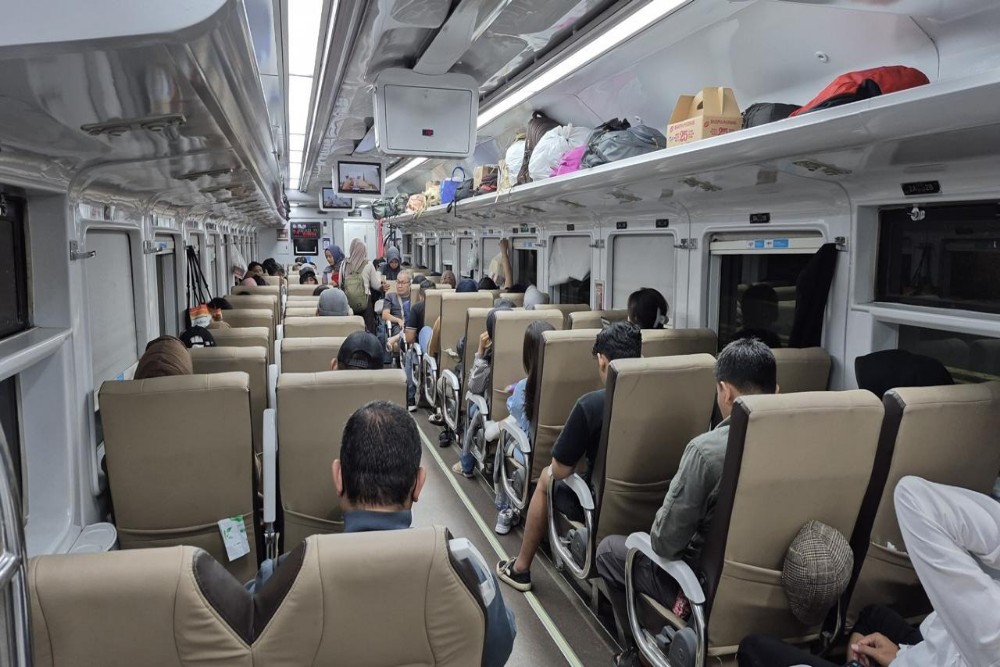 Terjadi Lonjakan Penumpang 65 Persen, Ini Stasiun Tersibuk Saat Libur Panjang Waisak 2025