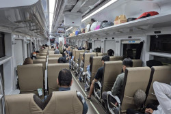 Terjadi Lonjakan Penumpang 65 Persen, Ini Stasiun Tersibuk Saat Libur Panjang Waisak 2025