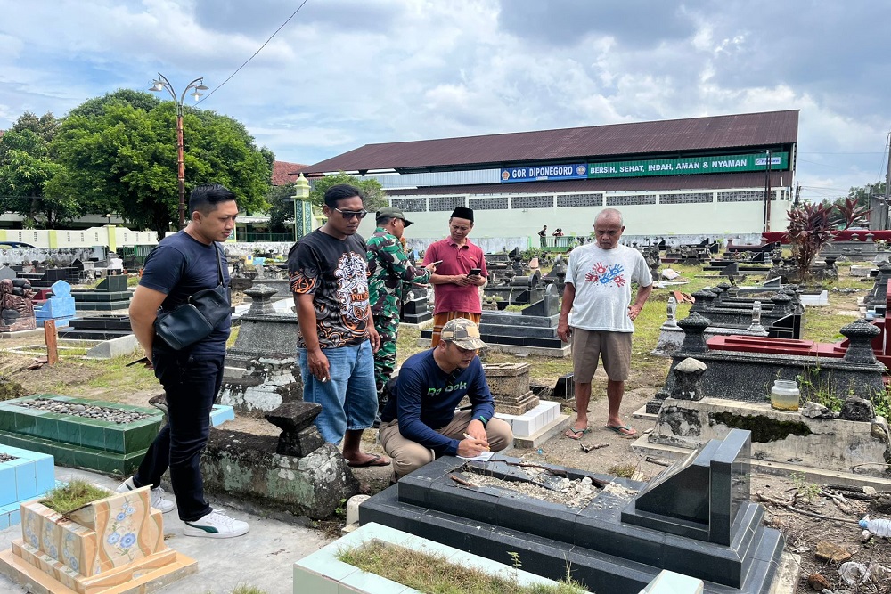 Top Ten News Harianjogja.com, Senin 19 Mei 2025: Perusakan Makam di Bantul, Rute Baru DAMRI Jogja-Semarang, Jogja Mulai Diserbu RombonganStudy Tour