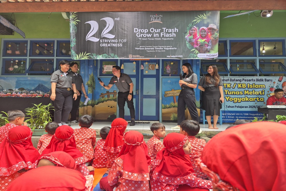 Drop Our Trash-Grow in Flash, Gerakan Peduli Sampah & Cinta Tanaman Sejak Dini