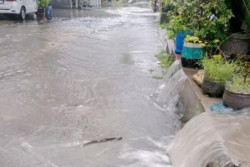 Hujan Lebat Kamis Sore Sebabkan Banjir di Tirtonirmolo Bantul