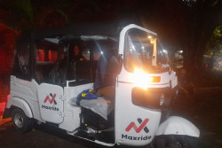 Pakai Bajaj, Maxride, Pesaing Grab dan Gojek