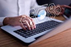 Bukan Cuma IT, Ini 7 Digital Skill Penting untuk Karyawan 2025