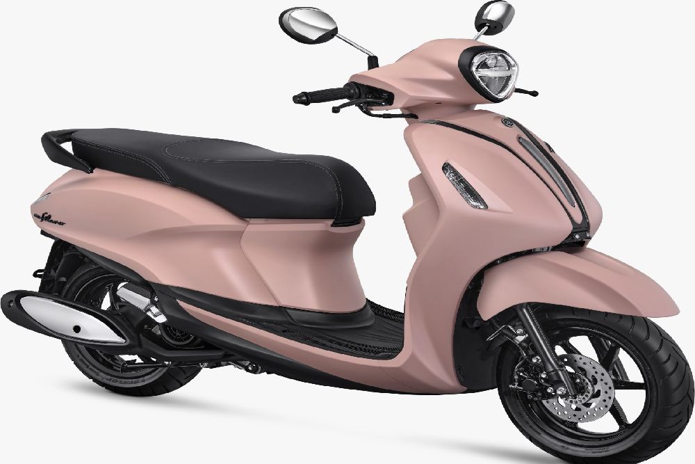 Enggak Norak, Ini Nih Motor Warna Pink yang Cute buat Kamu!