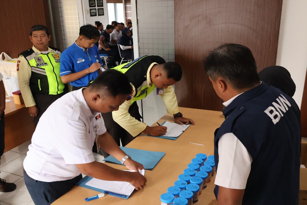 Masinis hingga Petugas Keamanan KAI Daop 6 Jogja Dites Urine