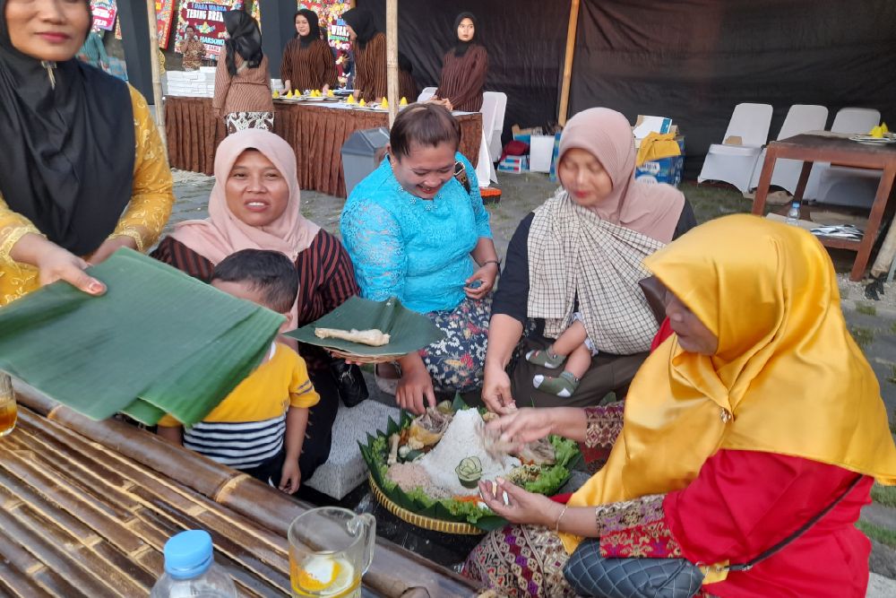 Pesta Ingkung Warnai Puncak Peringatan 1 Dasawarsa Bertajuk Tebing Breksi Dulu, Kini dan Nanti