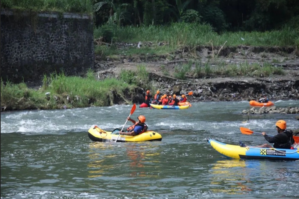 Menikmati Wisata Sungai di Canden Bantul