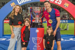 Robert Lewandowski Masih Bertahan di Barcelona Musim Depan