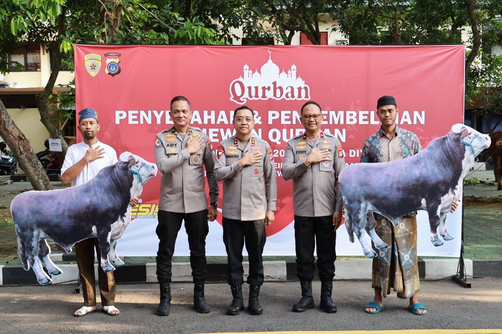 Polda DIY Salurkan Puluhan Hewan Kurban, Sasar Panti Asuhan hingga Pondok Pesantren