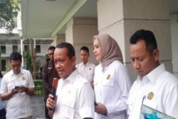 Menteri Bahlil Bantah Terbitkan Izin Tambang PT GAG di Raja Ampat