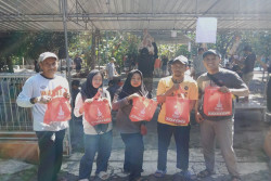 Rayakan Hari Raya Iduladha 1446 H, Astra Motor Yogyakarta Serahkan Hewan Kurban ke Sejumlah Masjid