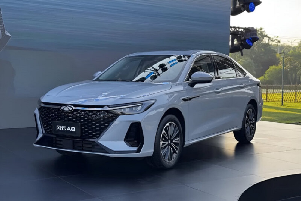 Harga Sedan Chery Terbaru, Kelebihan dan Spesifikasinya