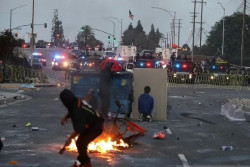 Atasi Kerusuhan di Los Angeles dengan Kekuatan Militer, Gubenur California Gugat Presiden Trump