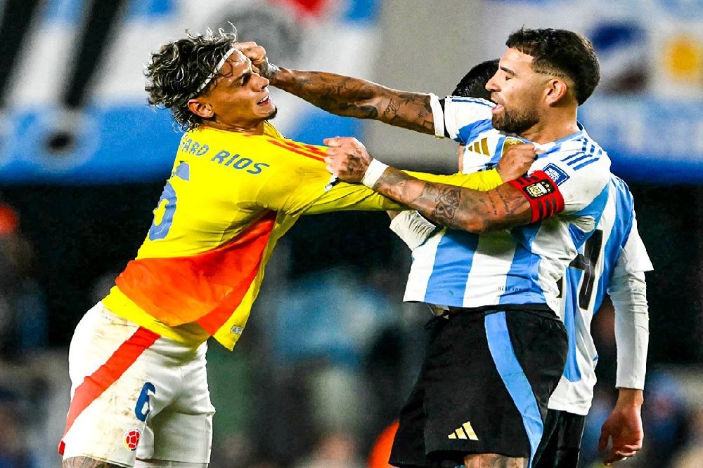 Hasil Argentina Vs Kolombia Skor 1-1, Diwarnai Kartu Merah, 10 Pemain Tim Tango Kalahkan Luiz Diaz Dkk