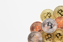 Daftar 5 Aplikasi Trading Crypto Dengan Likuiditas Tinggi, Cek di Sini