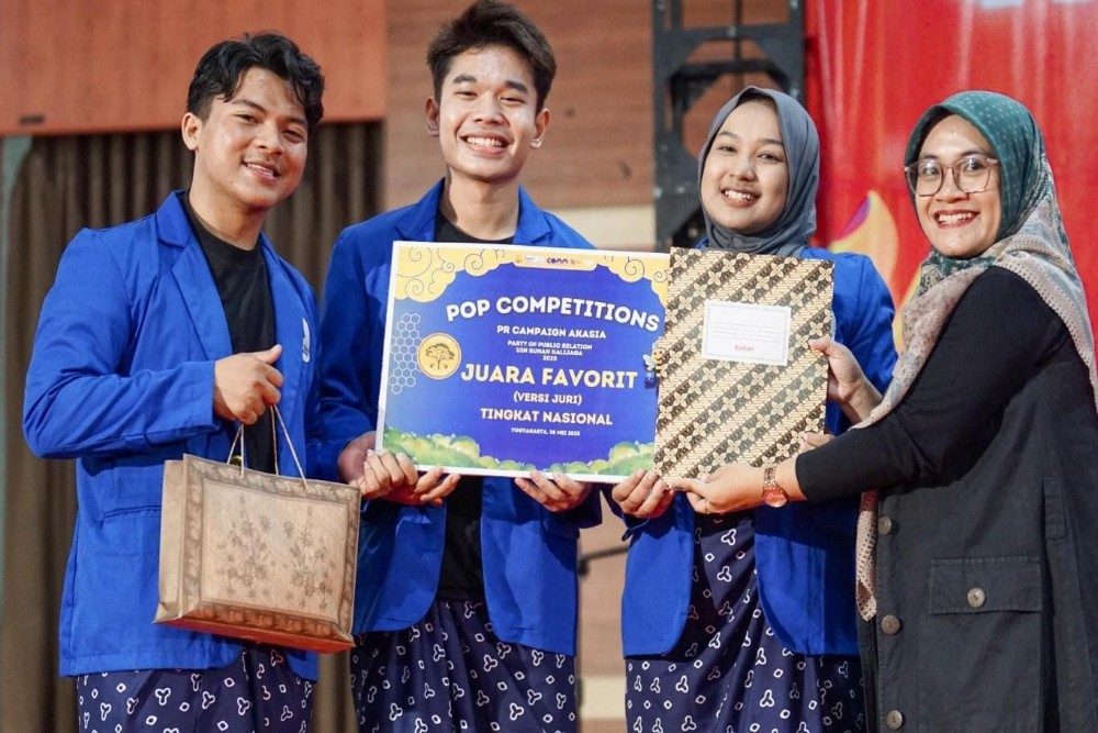 Tim Lokalicious UMBY Raih Juara Favorit di Kompetisi Party of Public Relations 2025