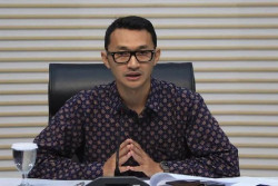KPK Panggil 3 Pejabat Sekretariat Komisi XI DPR RI Terkait Kasus Dugaan Korupsi CSR BI