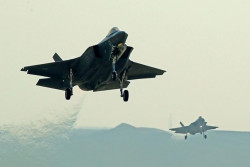 Iran Tembak Jatuh 4 Jet Tempur F-35 Milik Israel