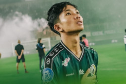 Setia di Bumi Sembada, Dominikus Dion Tetap Berseragam Super Elja Musim Depan