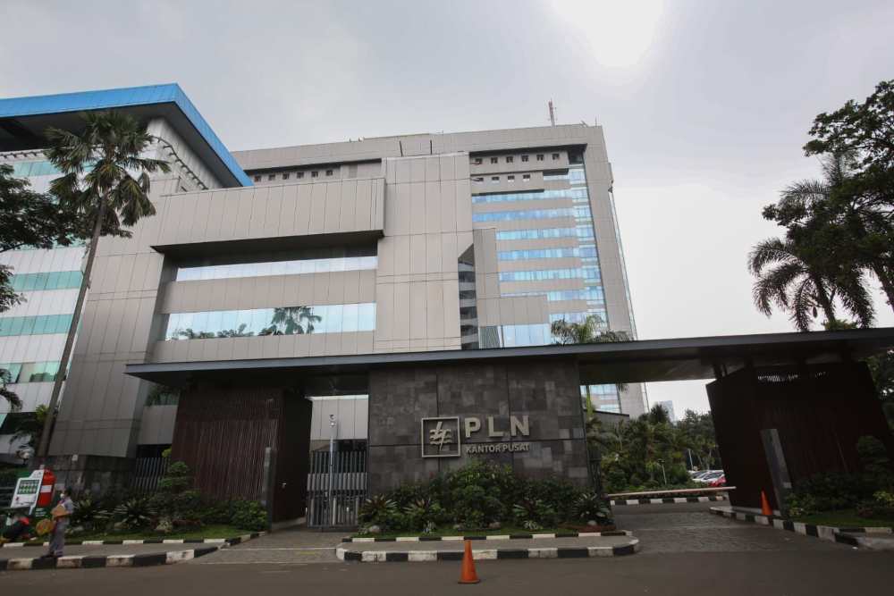 Ini Susunan Lengkap Komisaris dan Direksi PLN Terbaru