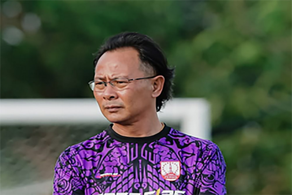 Dilepas Persis Solo, Ong Kim Swee Langsung Direkrut Jadi Pelatih Persik Kediri