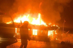 OTK Bakar 3 Unit Bangunan Perkantoran di Puncak Jaya Papua, dari DPRD, Dinkes hingga Kemenag