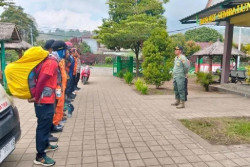 Pendaki Asal Brasil Jatuh di Gunung Rinjani Dievakuasi