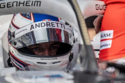 Pebalap Andretti Jake Dennis Keluhkan Debu Sirkuit JIEC Jakarta