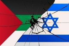 Perang Iran-Israel Makin Membara, Ekonom Ingatkan Rupiah Bisa Makin Tertekan
