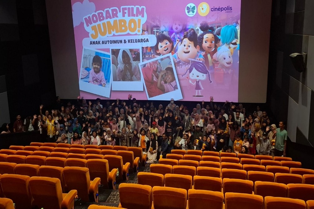 Ratusan Anak Penderita Autoimun-Lupus Nonton Bareng Film Jumbo