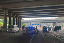 Volume Kendaraan Tinggi, Jalan Layang MBZ Diberlakukan Buka Tutup