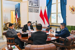 Menjaga Posisi Indonesia dengan Amerika Serikat, Presiden Prabowo Menyiapkan Langkah
