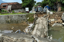 Tiga Tahun Terputus, Perbaikan Jembatan Bulurejo Bantul Dimulai Juli 2025