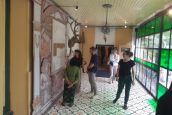Wisatawan Lokal hingga Mancanegara Antusias Kunjungi Pameran Hamong Nagari