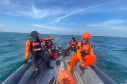 Pencarian 3 ABK KLM Asia Mulia Dihentikan