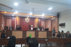 Sidang Perdana Perkara Perdata Mbah Tupon Ditunda Lantaran Tergugat Mangkir