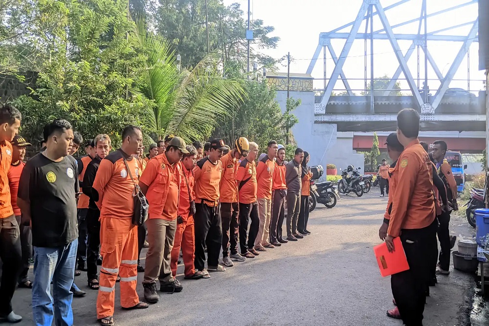 Mahasiswi UNS Solo yang Loncat dari Jembatan Jurug Ditemukan, Saat Ini dalam Evakuasi