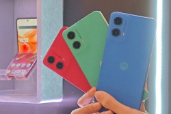 Motorola Turunkan Harga Ponsel Baru Jadi Rp2,39 Juta