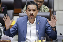 Sore Ini Menteri UMKM Klarifikasi ke KPK Jelaskan Surat Dinas Resmi Kunjungan Istrinya ke Eropa