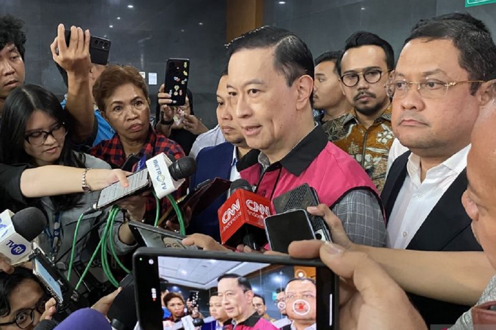Dituntut Tujuh Tahun Penjara dari Kasus Importasi Gula, Tom Lembong Heran