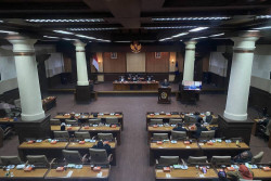 Pemda DIY Lakukan Efisiensi dan Optimalisasi PAD dalam Perubahan APBD 2025