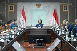Sri Mulyani dan Wamen BMUN Bahas Strategi Pembiayaan Kopdes Merah Putih
