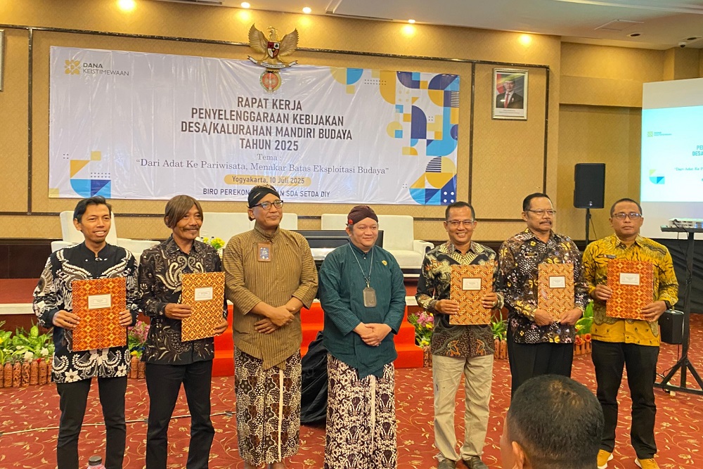 Lima Kalurahan Terima SK Desa Mandiri Budaya 2025