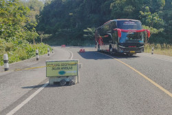 Ruas JJLS Baron Ambles, Pengguna Jalan Diminta Berhati-Hati